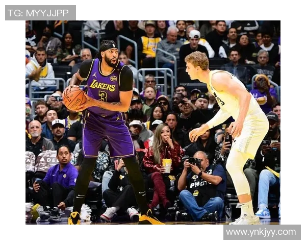 科林斯决定执行2658万球员选项湖人或将展开新一轮追逐