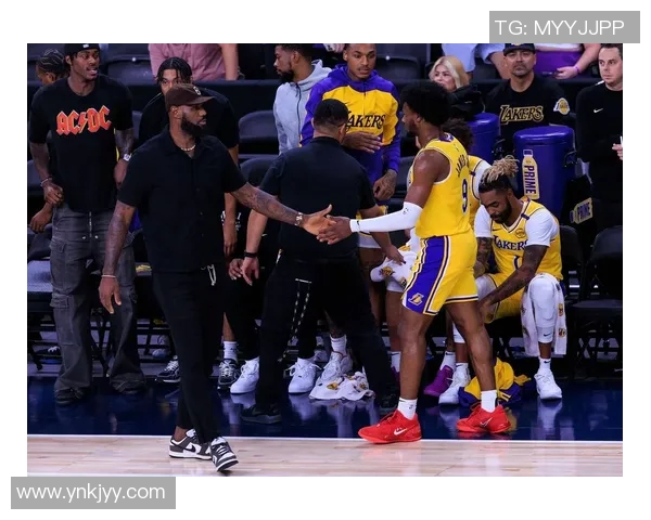 湖人队喜讯詹姆斯与八村塁有望本周重返赛场助力球队 湖人队喜讯詹姆斯与八村塁有望本周重返赛场助力球队