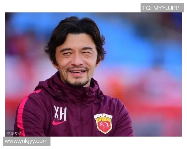 谢辉足球:探索中国足球新生代的崛起与未来发展之路 谢辉足球:探索中国足球新生代的崛起与未来发展之路